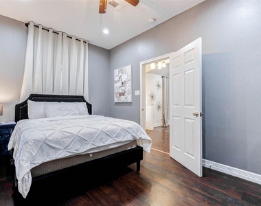 10905 Shady Lane - Photo Thumbnail 11