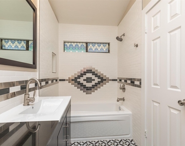 1611 Oakdale Street - Photo Thumbnail 33