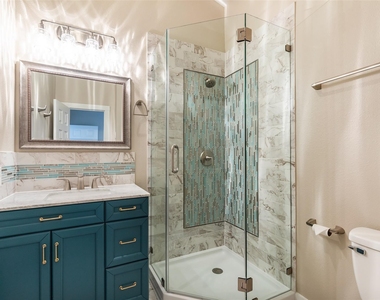 1611 Oakdale Street - Photo Thumbnail 26