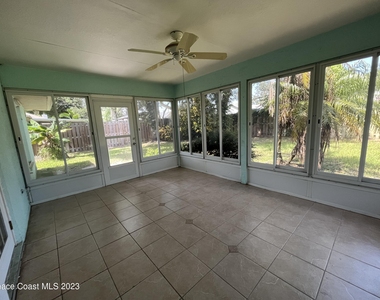 2452 Appalachian Drive - Photo Thumbnail 18