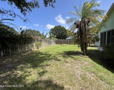 2452 Appalachian Drive - Photo Thumbnail 20
