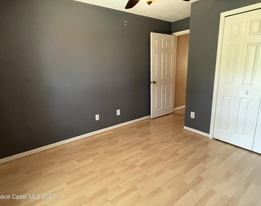 2452 Appalachian Drive - Photo Thumbnail 14