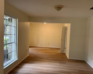 25 N Deerfoot Circle - Photo Thumbnail 4