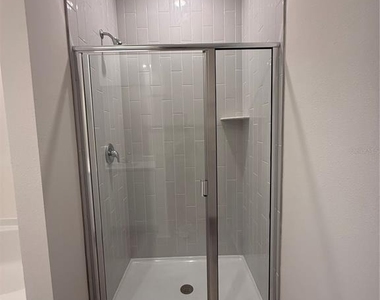 2921 Garret Street - Photo Thumbnail 15