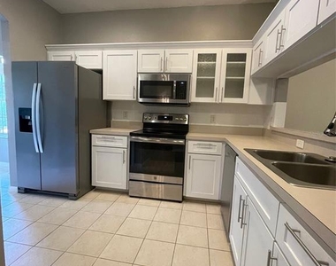 12509 Cavalier Court - Photo Thumbnail 3