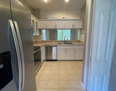 12509 Cavalier Court - Photo Thumbnail 5