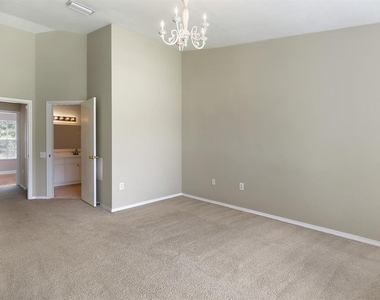 2403 Lake Woodberry Circle - Photo Thumbnail 8