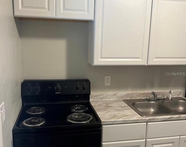 8123 N Alaska Street - Photo Thumbnail 2