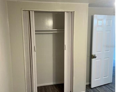8123 N Alaska Street - Photo Thumbnail 12