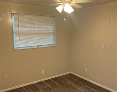 8123 N Alaska Street - Photo Thumbnail 10