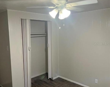 8123 N Alaska Street - Photo Thumbnail 8