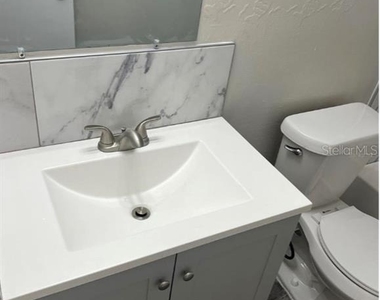 8123 N Alaska Street - Photo Thumbnail 14
