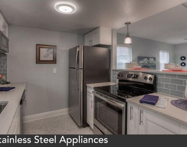 1824 Shore Drive S - Photo Thumbnail 18