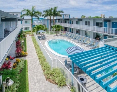 1824 Shore Drive S - Photo Thumbnail 3