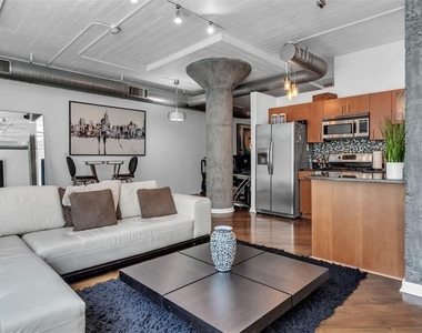 101 N 12th Street - Photo Thumbnail 12