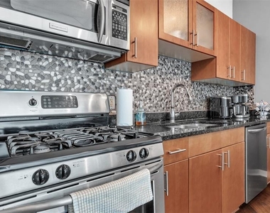 101 N 12th Street - Photo Thumbnail 19