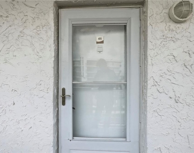 285 107th Avenue - Photo Thumbnail 3