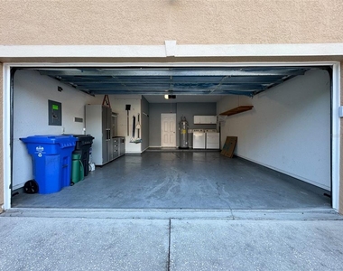 16305 Fairford Palms Court - Photo Thumbnail 25