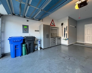 16305 Fairford Palms Court - Photo Thumbnail 26