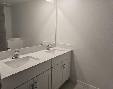 9343 Cannon Beach Drive - Photo Thumbnail 21