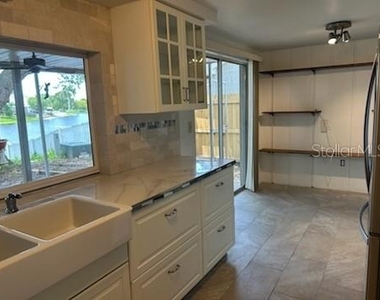 3601 Landale Drive - Photo Thumbnail 2
