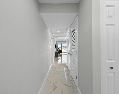 6061 2nd Street E - Photo Thumbnail 3