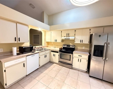 9673 Fox Hearst Road - Photo Thumbnail 9