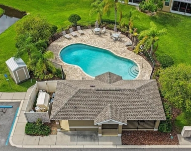 2121 Broadway View Avenue - Photo Thumbnail 15