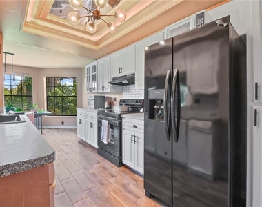 2906 Windridge Drive - Photo Thumbnail 25