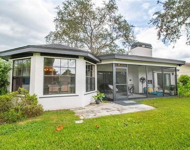 2906 Windridge Drive - Photo Thumbnail 37