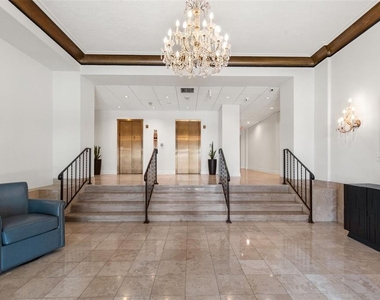 2109 Bayshore Boulevard - Photo Thumbnail 14