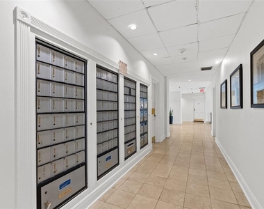 2109 Bayshore Boulevard - Photo Thumbnail 15
