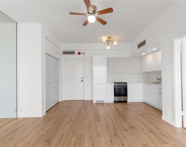 2109 Bayshore Boulevard - Photo Thumbnail 7