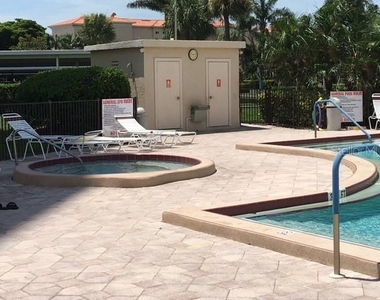 7625 Sun Island Drive S - Photo Thumbnail 31