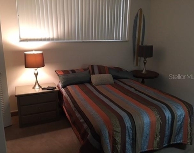 7625 Sun Island Drive S - Photo Thumbnail 11