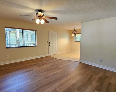 11722 Raintree Lake Lane - Photo Thumbnail 17