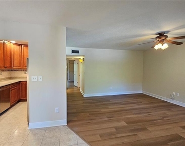 11722 Raintree Lake Lane - Photo Thumbnail 15