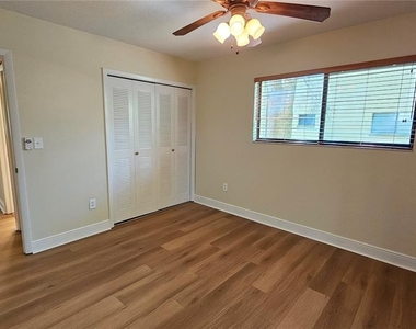11722 Raintree Lake Lane - Photo Thumbnail 22