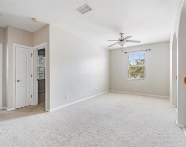 6008 Fishhawk Crossing Boulevard - Photo Thumbnail 27