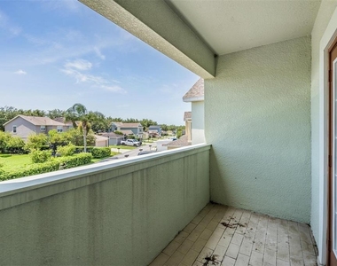 6008 Fishhawk Crossing Boulevard - Photo Thumbnail 31