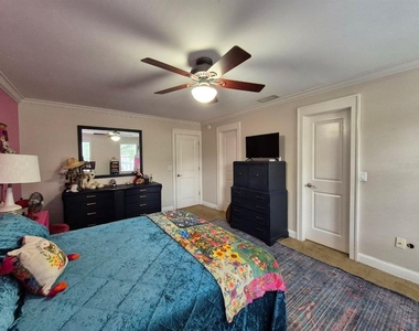 2910 W Sitios Street - Photo Thumbnail 31
