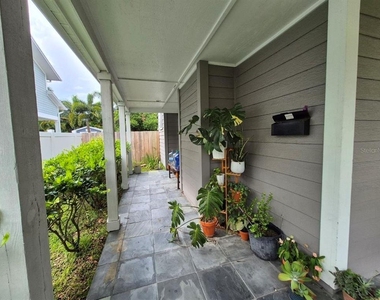 2910 W Sitios Street - Photo Thumbnail 4