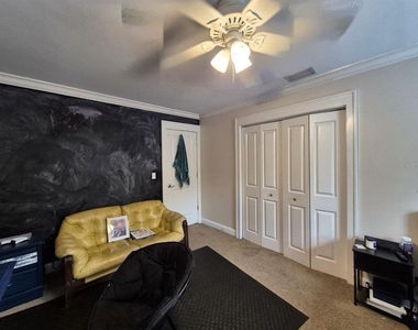 2910 W Sitios Street - Photo Thumbnail 25