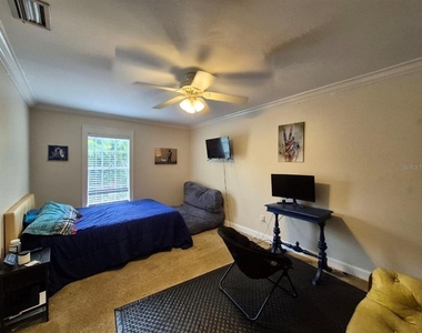 2910 W Sitios Street - Photo Thumbnail 23