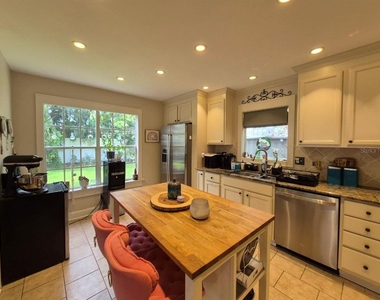 2910 W Sitios Street - Photo Thumbnail 16