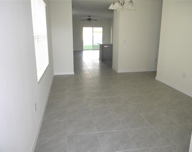 34274 Jasper Stone Drive - Photo Thumbnail 11
