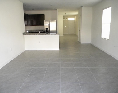 34274 Jasper Stone Drive - Photo Thumbnail 4