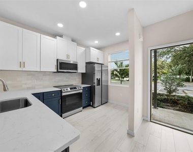 3890 34th Avenue S - Photo Thumbnail 3