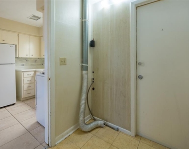400 S Meteor Avenue - Photo Thumbnail 10