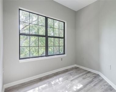 2262 Chianti Place - Photo Thumbnail 7